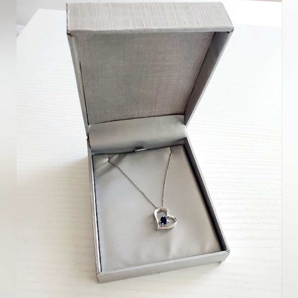 ZALES 💙Pendant & Necklace - Picture 2 of 11
